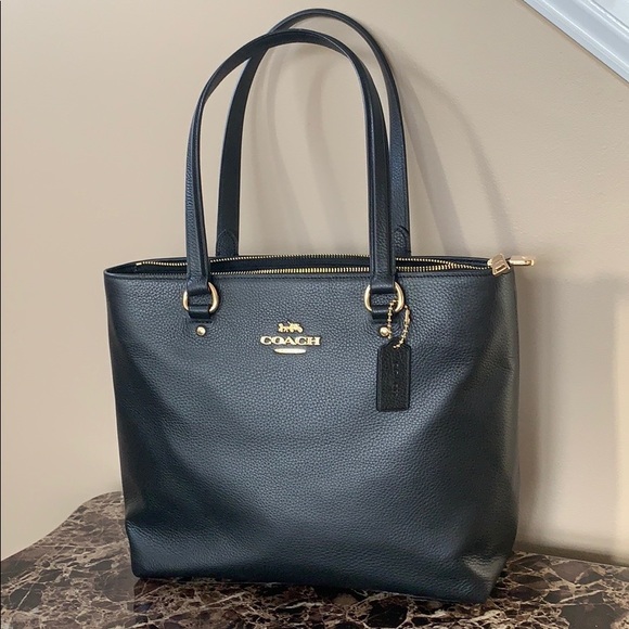 coach bay tote